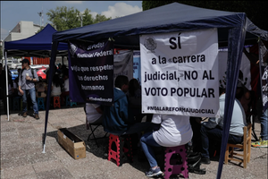 ¡TRABAJADORES DEL PODER JUDICIAL EXIGEN GARANTIZAR DERECHOS LABORALES!