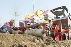 ¡CHINA IMPONE ARANCELES DE REPRESALIA A PRODUCTOS AGRÍCOLAS Y  ALIMENTARIOS! - DE CANADÁ