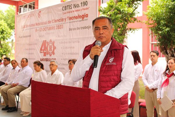 CUMPLE 40 AÑOS el Centro de Bachillerato Tecnológico Industrial y de Servicios (CBTIS) 190!