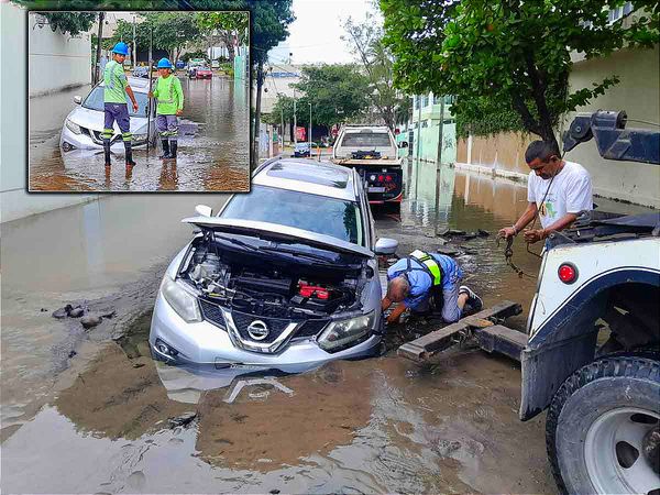 Ya Habían Pasado Varios Coches Pero... SE SACÓ LA RIFA DEL SOCAVÓN! -Según Ya Estaba Reparada la Fuga