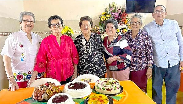 SOFÍA FESTEJA UNA VUELTA MÁS AL SOL!