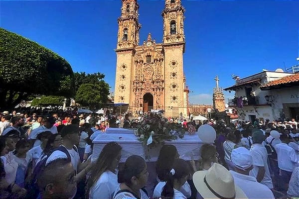 ¡DESPIDEN A CAMILA! - "JUSTICIA", "CASTIGO A LOS ASESINOS"