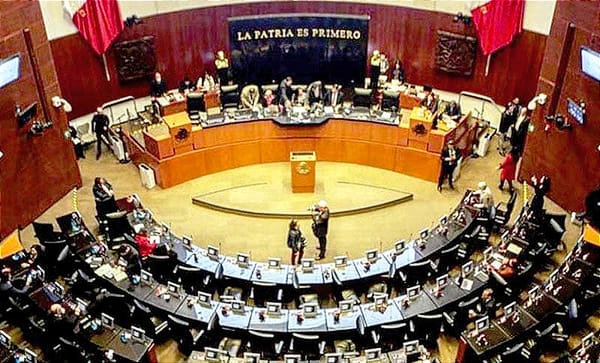 ¡‘FAST TRACK’! - *FONDO DE PENSIONES DEL BIENESTAR *LA LEY QUE CONFISCA 40 MIL MILLONES DE AFORES!