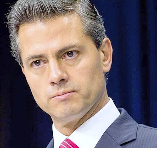 ¡PEÑA NIETO QUISO DEVOLVER AHORRO OLVIDADO POR ADULTOS MAYORES!