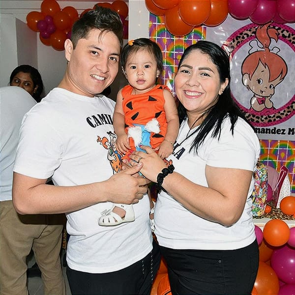 CAMILA CELEBRA SU PRIMER AÑITO!