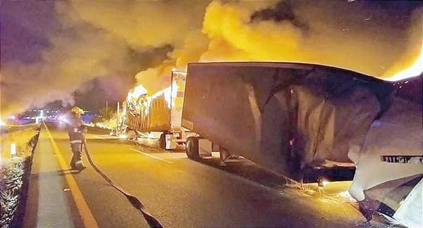 ¡ARDE ZACATECAS! - *QUEMA DE VEHÍCULOS, BLOQUEOS Y 10 EJECUTADOS