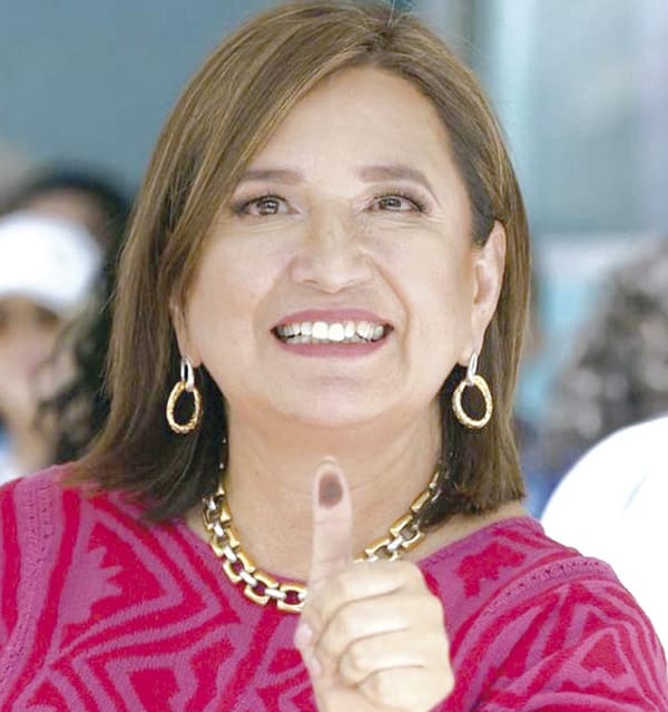 ¡XÓCHITL GÁLVEZ VOTA ACOMPAÑADA DE SUS HIJOS!