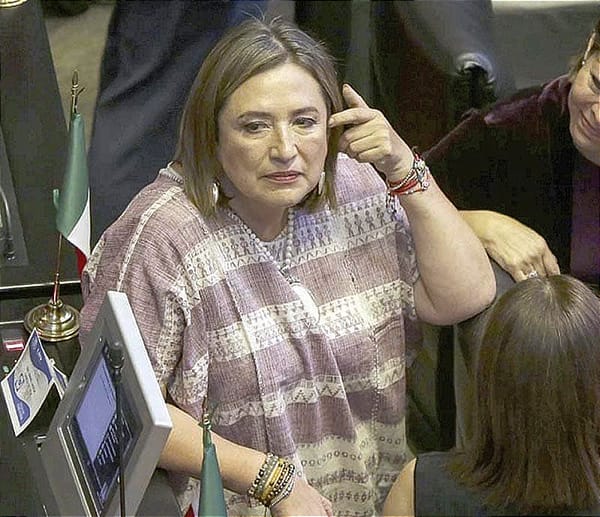 ¡XÓCHITL GÁLVEZ REGRESA AL SENADO! - *ANUNCIA 4 INICIATIVAS DE REFORMAS