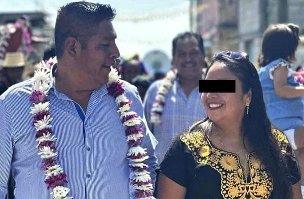 ¡ALCALDE DE ACTEOPAN GOLPEA, ATROPELLA Y MATA A SU ESPOSA!