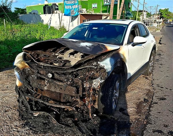 ¡SE LE ACHICHARRA EN LA VERACRUZ-XALAPA! - VIO EL HUMO, A LOS SEGUNDOS LA LLAMA