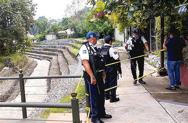 ¡FUE ENCONTRADA ASESINADA CERCA DE UN JARDÍN BOTÁNICO! - *CINCO DÍAS DESPUÉS DE QUE LA REPORTARON A LAS AUTORIDADES DE “BÚSQUEDA” *TENÍA 11 AÑOS