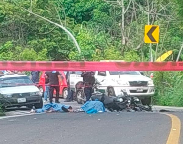 ¡MUEREN DOS TRABAJADORES DEL AYUNTAMIENTO DE MINATITLÁN!