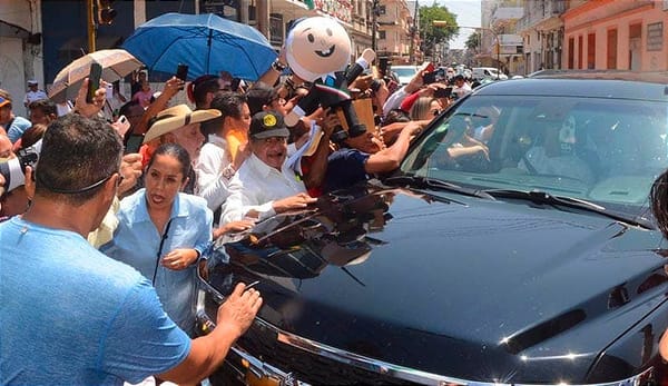 ¡TUMULTOS, CAÍDAS, BRONCAS, PORRAS DE ALEGRÍA Y DE RECHAZO!