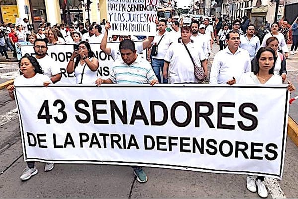 ¡PARA TAMBIÉN DEFENSORÍA PÚBLICA!