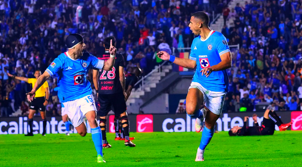 ¡CRUZ AZUL ES EL ÚNICO LÍDER EN LA LIGA MX!