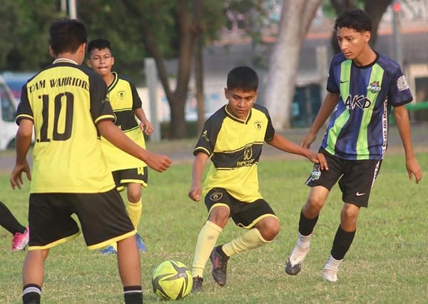 ¡JUGARÁN AMISTOSOS EN LA LIGA MUNICIPAL DE FÚTBOL!