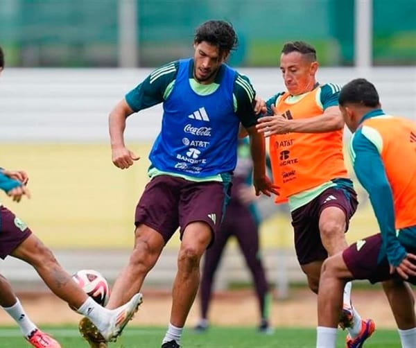 ¡MÉXICO ENFRENTA HOY AL VALENCIA DE ESPAÑA!