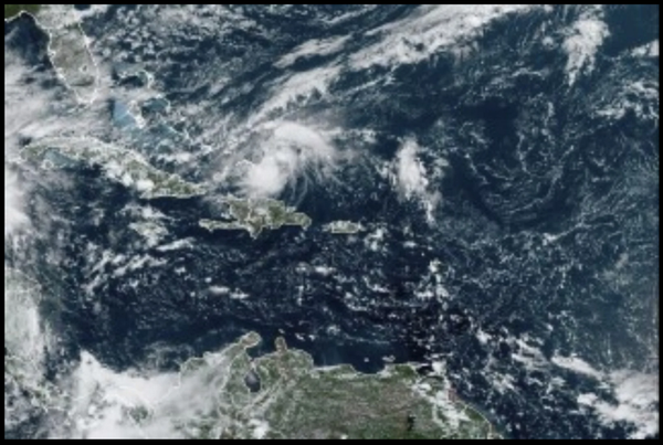 ¡TORMENTA TROPICAL OSCAR AVANZA HACIA BAHAMAS DESPUÉS DE GOLPEAR CUBA!