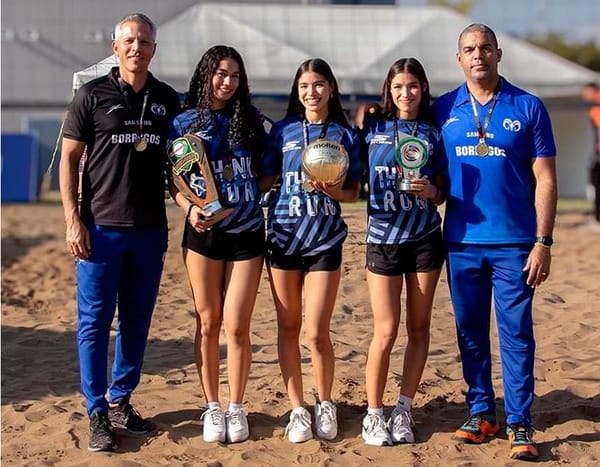 ¡GEMELAS BRILLAN EN CONADEIP! - VANESSA Y GISELLE