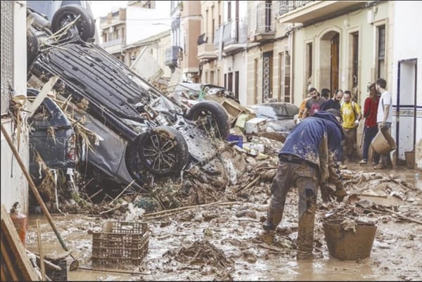 ¡MILES DE VOLUNTARIOS LLEGAN A VALENCIA! - AUMENTAN A MÁS DE 200 LOS MUERTOS POR LA DANA