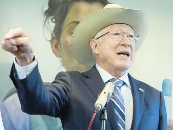 ¡KEN SALAZAR SE LANZA CONTRA AMLO: NO FUNCIONÓ LA ESTRATEGIA DE “ABRAZOS, NO BALAZOS”!