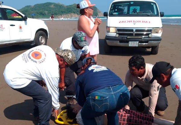 ¡TURISTA DE TLAXCALA FALLECE AHOGADA EN PLAYA DE LA MANCHA!