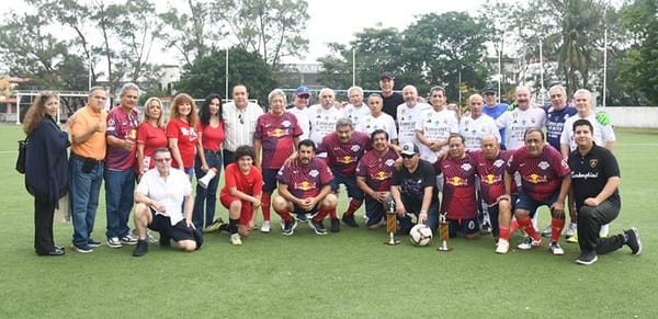 ¡MÉDICOS VERACRUZ VENCEN A LOS DEL SUR!