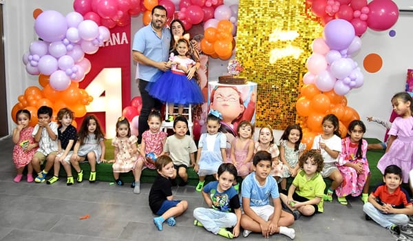 AITANA CELEBRA SUS 4 AÑITOS