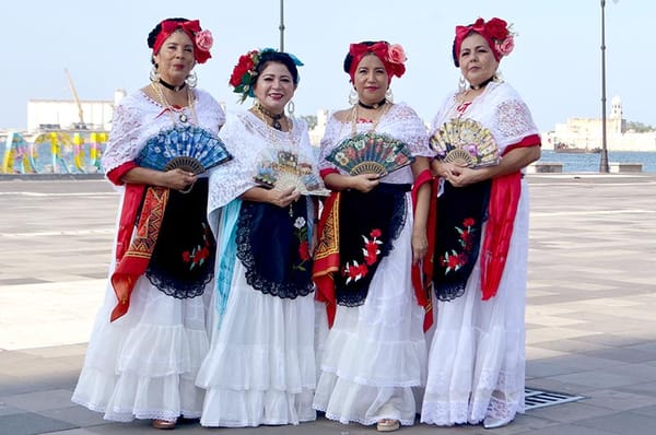 AMIGAS POR SIEMPRE