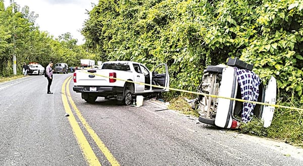 ¡SECUESTRADORES CAUSAN CHOQUE Y PERECE UN AUTOMOVILISTA!