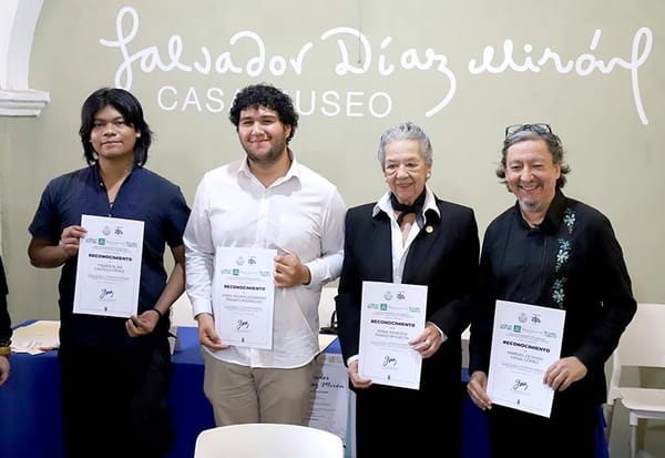 CONMEMORAN NATALICIO DE SALVADOR DÍAZ MIRÓN